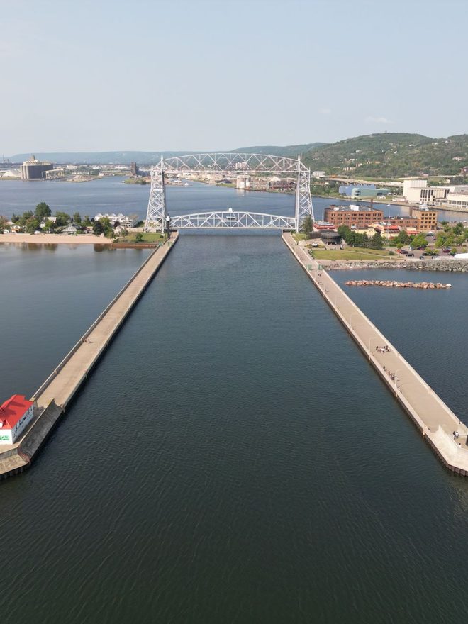 The lift bridge and canal at Duluth